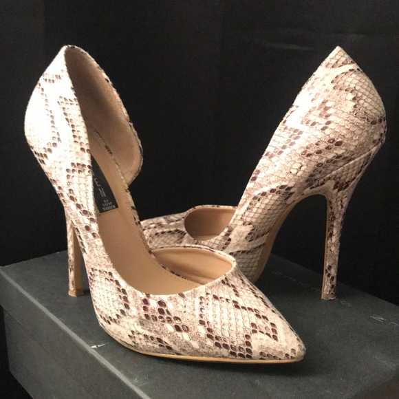 steve madden snakeskin heel